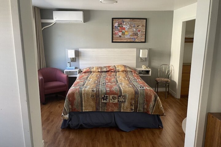Room 10 of 39