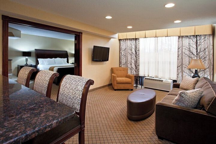 Room 18 of 47