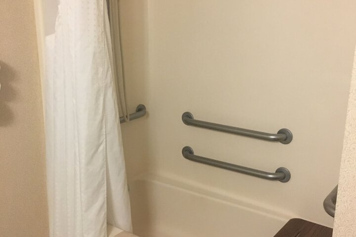Mountain Inn & Suites