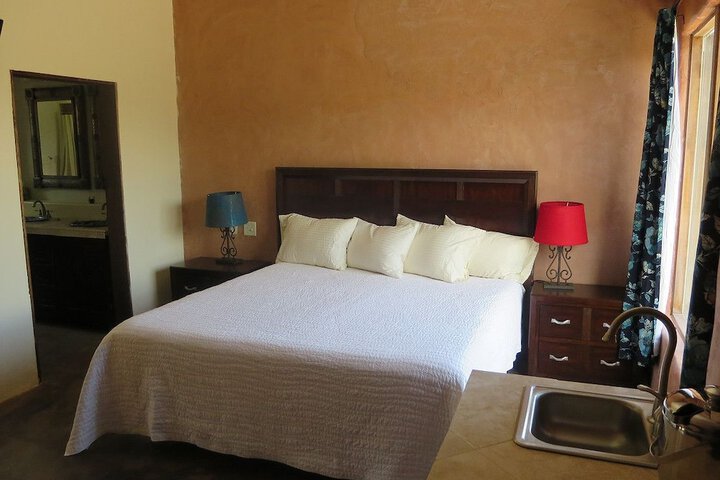 Room 12 of 38