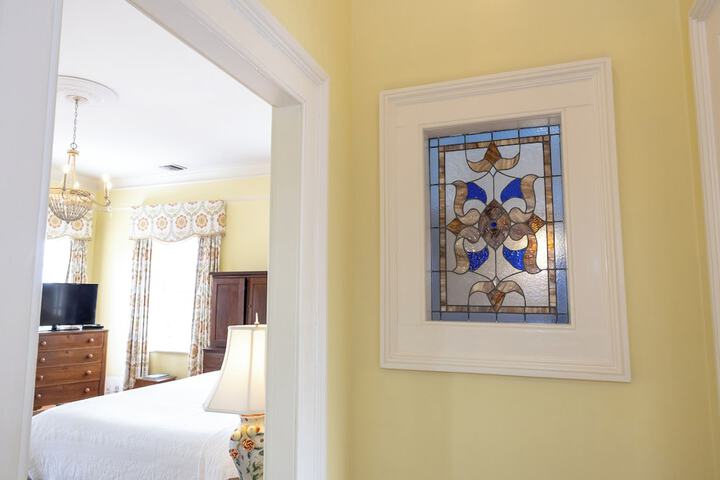 Room 45 of 158
