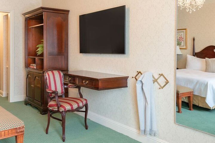 Room 31 of 52