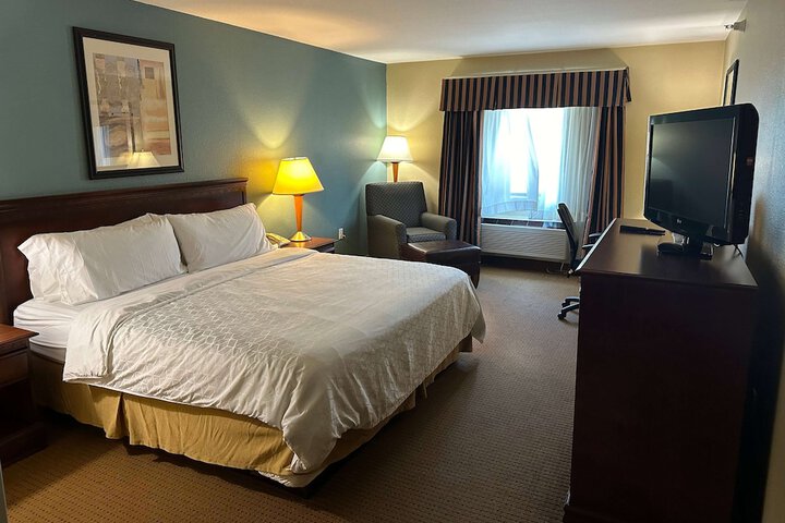 Room 44 of 51
