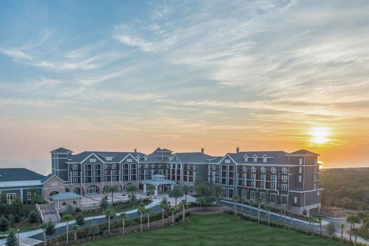 The Henderson Lofts