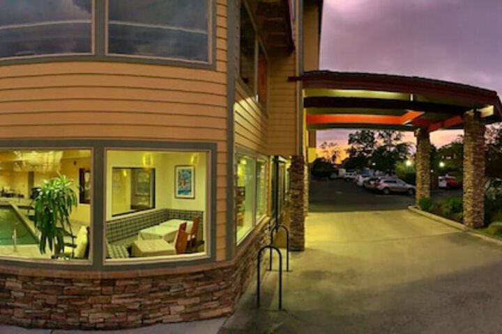 Stratford Inn