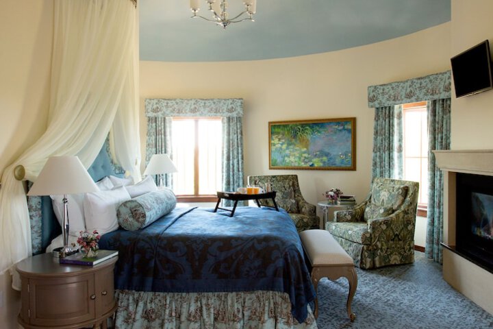 Room 30 of 51