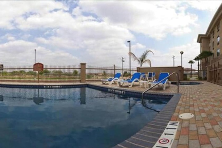 Pool 5 of 38
