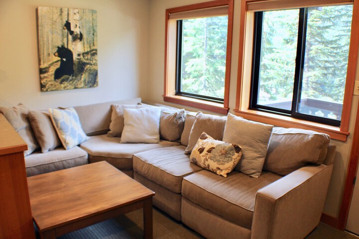 Crystal Chalets Condominiums at Crystal Mountain Ski Resort