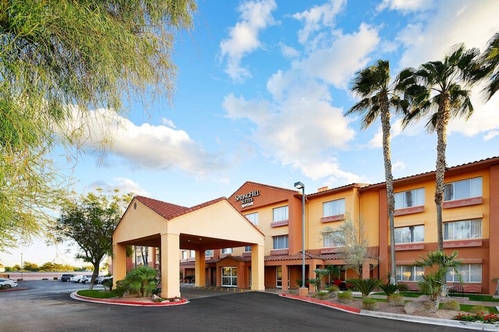 Hotel 2 of 24