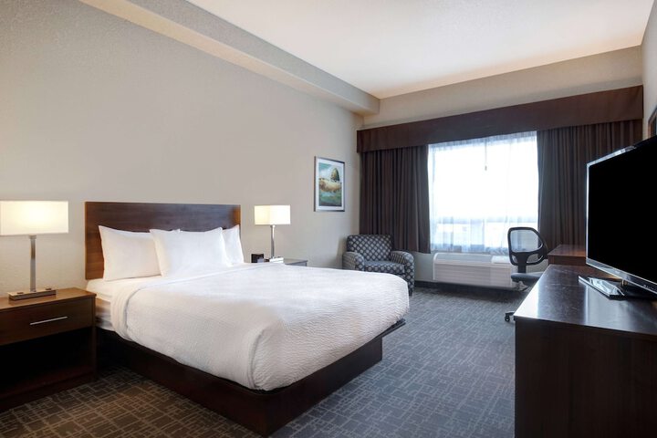 Room 40 of 56