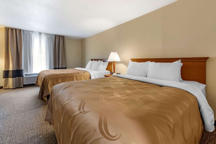 Room 32 of 55