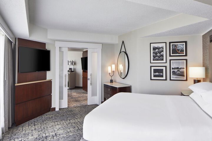 Room 40 of 69