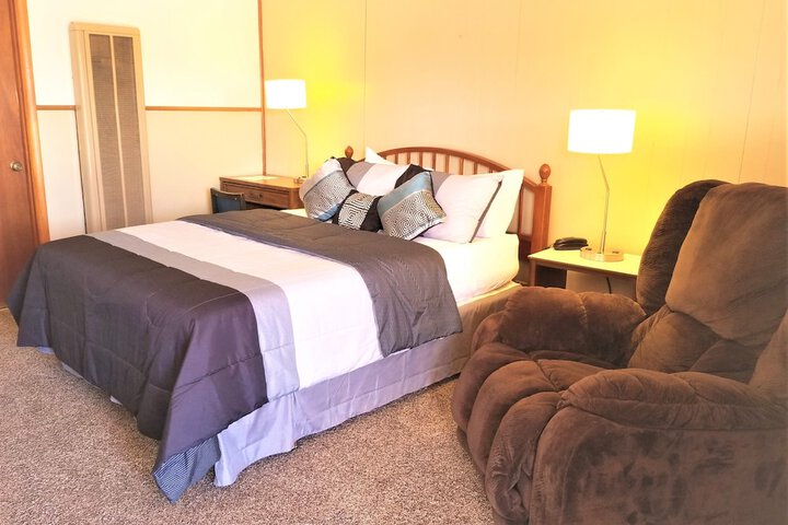 Room 30 of 81