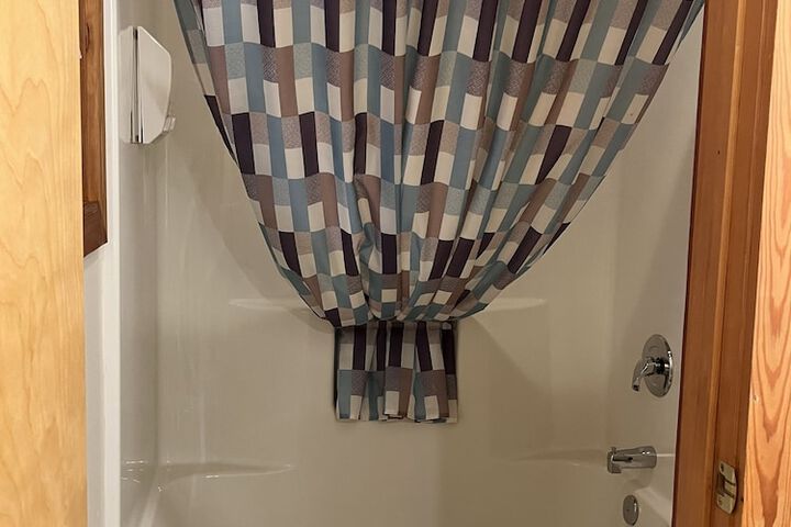 Room 81 of 210