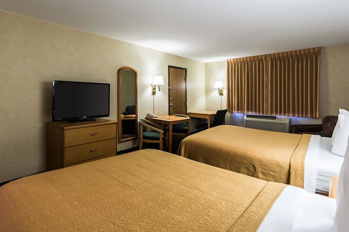 Room 31 of 76