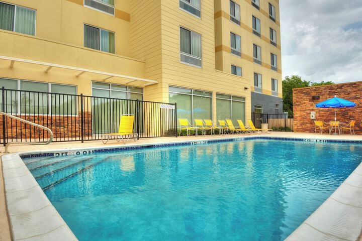 Pool 6 of 30