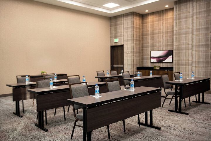 Courtyard by Marriott Mesa at Wrigleyville West