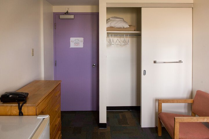 Room 14 of 31
