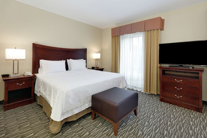 Room 43 of 49