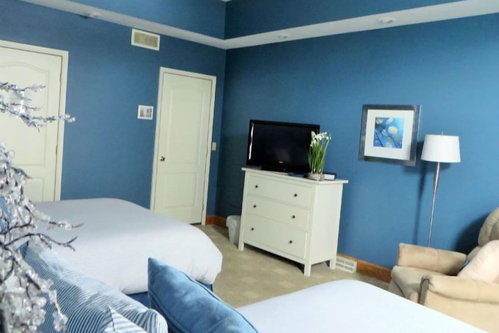 Room 9 of 22