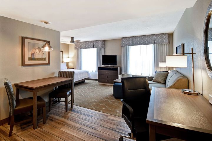 Room 32 of 73