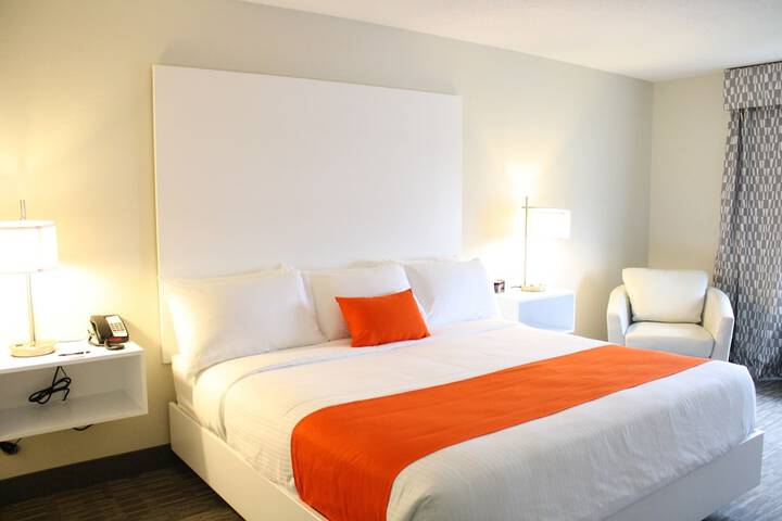 Room 25 of 46