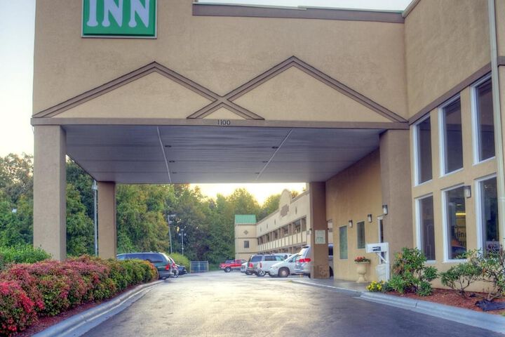 Continental Inn Charlotte