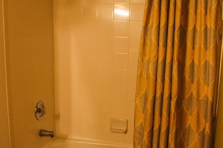Room 16 of 49