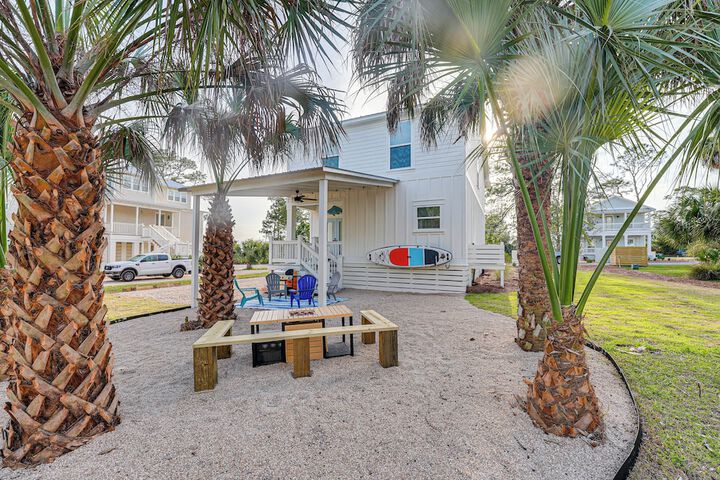 Near State Parks: Carrabelle Home w / Beach Access!