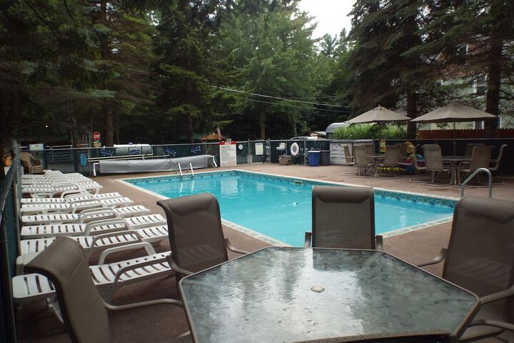 Pool 6 of 64