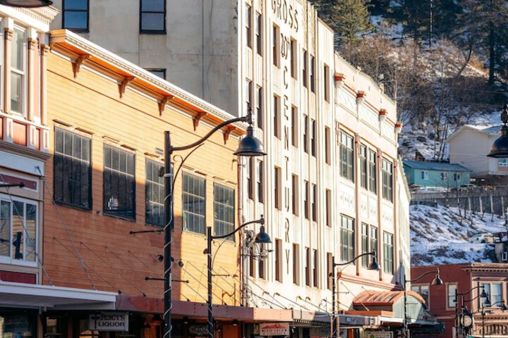 The Silverbow Inn