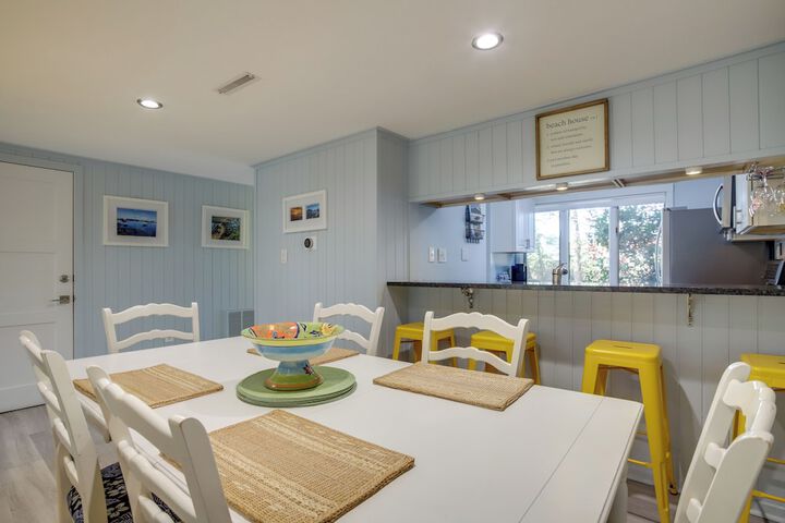 Walk / bike to Shore! Bethany Beach Haven w/ Pool