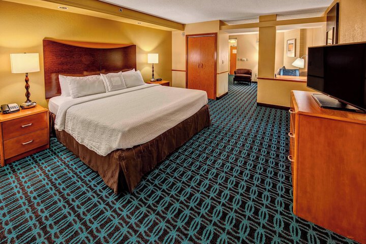 Room 14 of 20