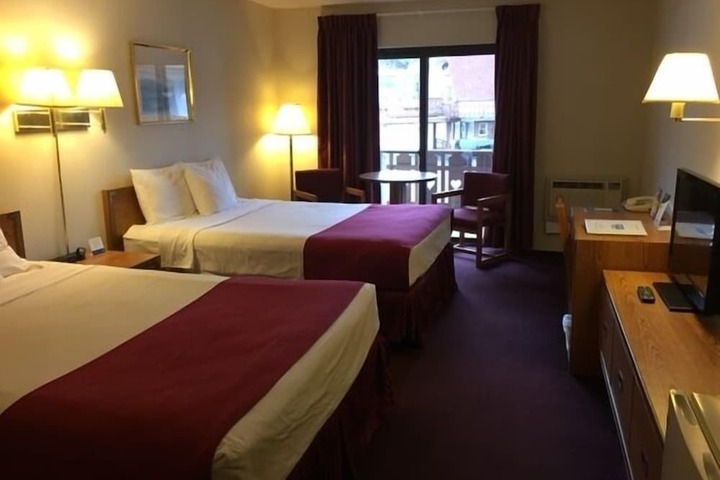 Room 18 of 26