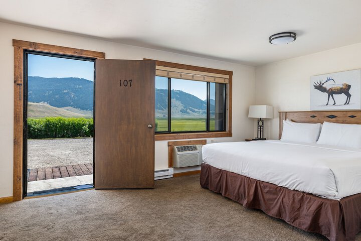 Room 77 of 130