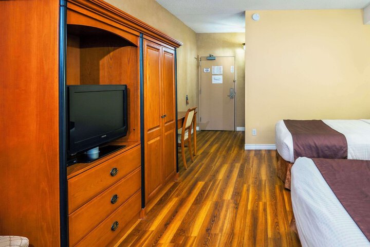 Room 49 of 125
