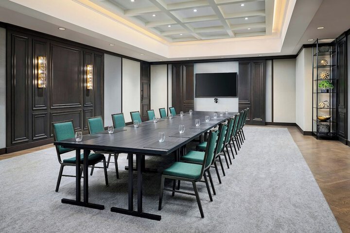 Sheraton Laval Hotel