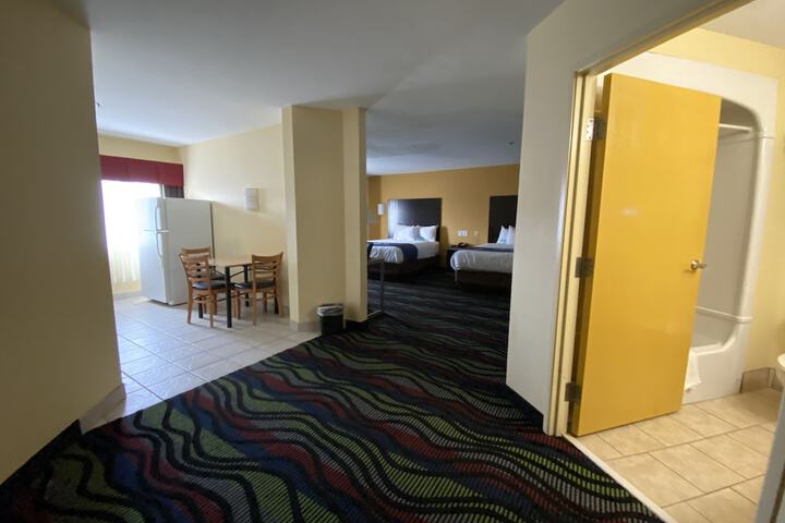 Room 30 of 44