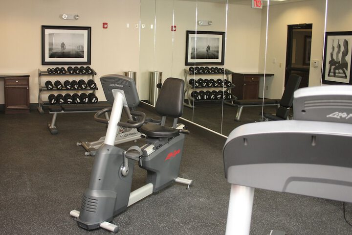Holiday Inn Express & Suites Cumberland - La Vale by IHG