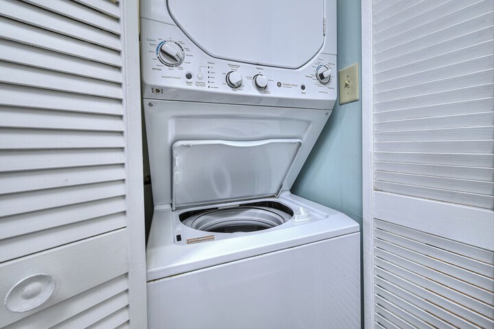 Laundry 116 of 141