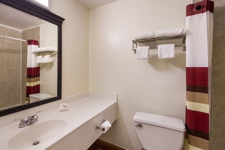Room 19 of 34