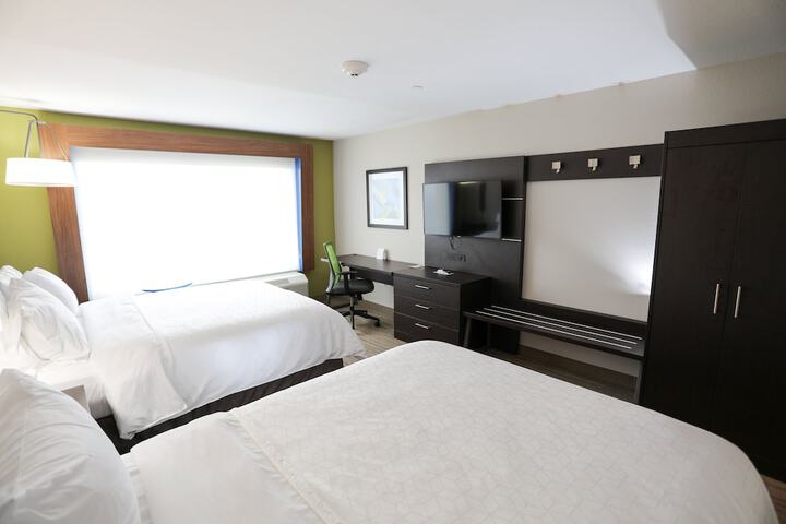 Room 18 of 43