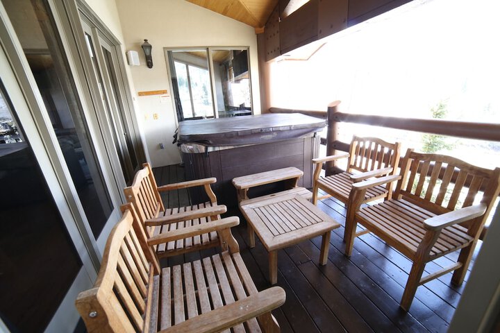 Stein Eriksen Lodge