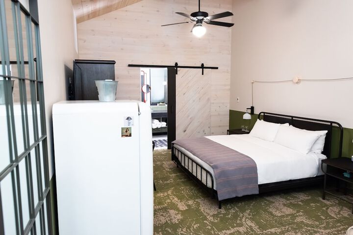 Cotton Court by Valencia Hotel Collection