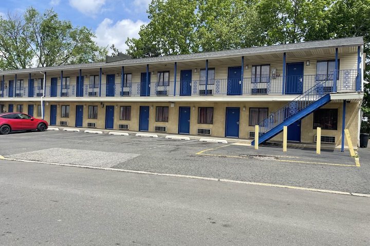 Hotel 2 of 13