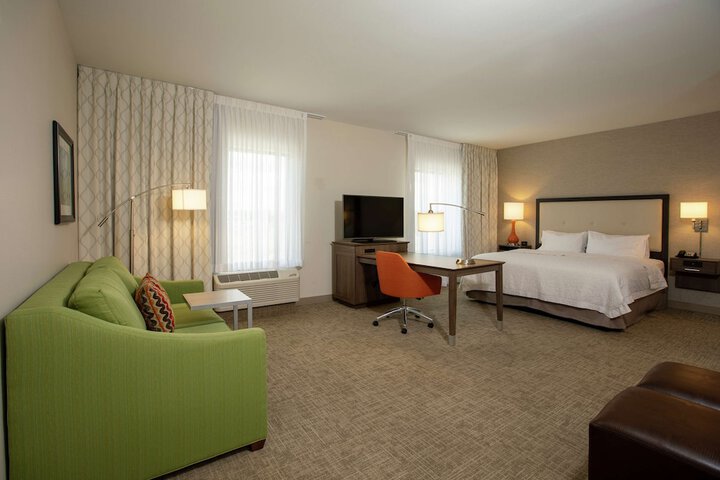 Room 14 of 29