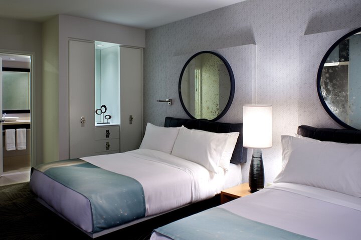 Room 32 of 101