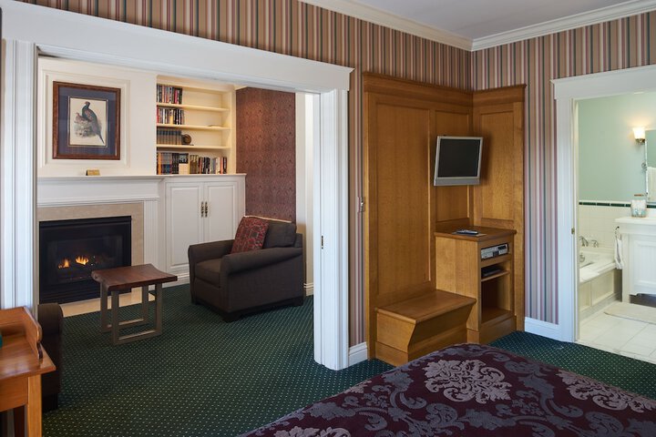 Room 47 of 79