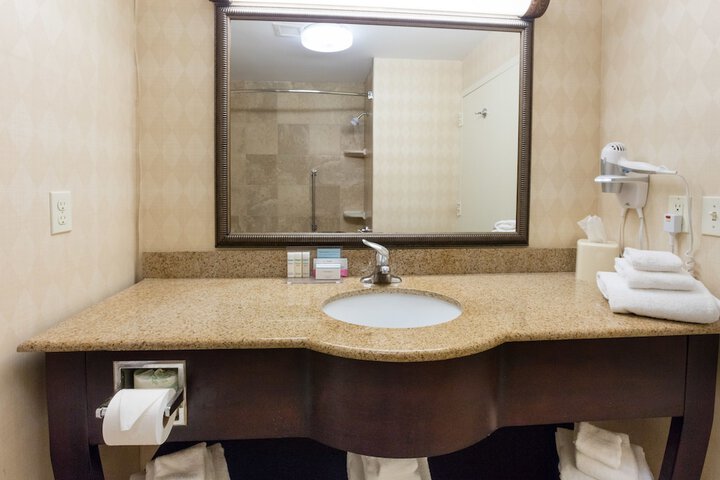 Room 41 of 57