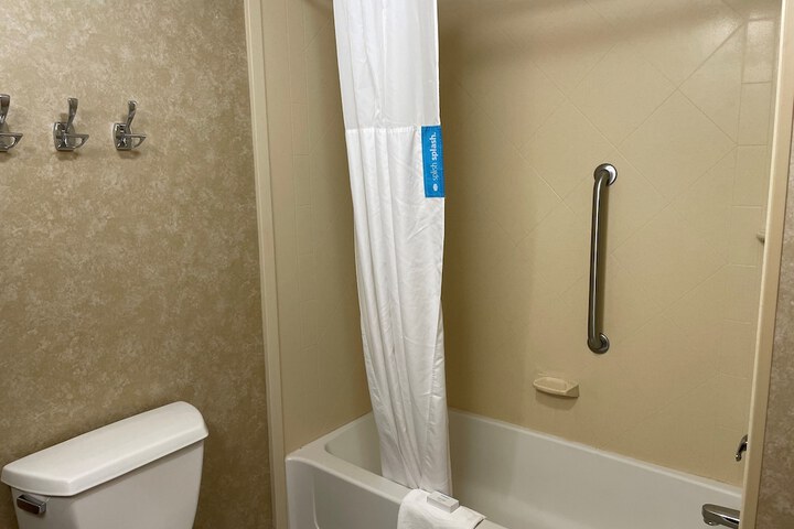 Hampton Inn Harrisonburg - South